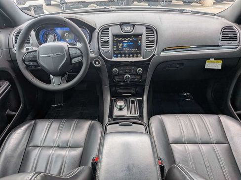 Used 2023 Chrysler 300 S RWD image 13