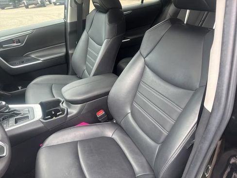 Used 2023 Toyota RAV4 XLE Premium FWD image 24