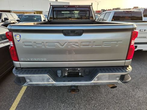 Used 2024 Chevrolet Silverado 2500 W/T w/ WT Convenience Package RWD image 4