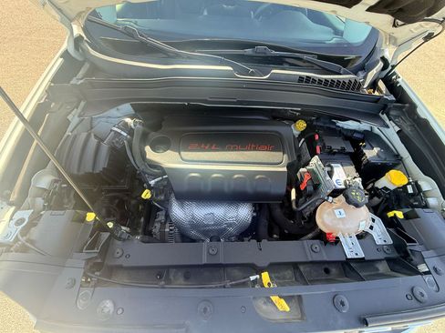 Used 2016 Jeep Renegade Sport w/ Power & Air Group FWD image 18