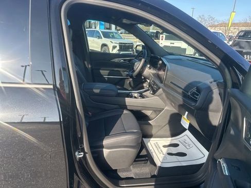 New 2026 Chevrolet Traverse LT w/ Driver Confidence Package image 33