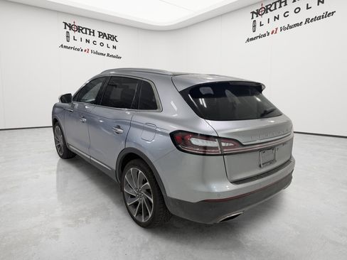 Used 2020 Lincoln Nautilus Reserve w/ Equipment Group 201A AWD/4WD image 3