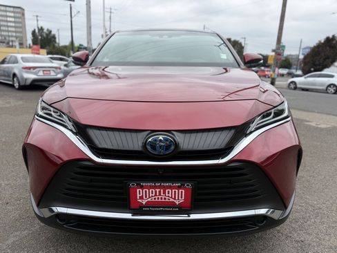 Used 2021 Toyota Venza Limited image 7