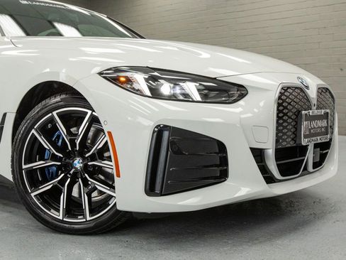 Used 2025 BMW i4 xDrive40i w/ M Sport Package image 8