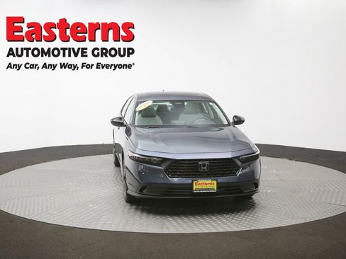 Used 2025 Honda Accord SE image 52