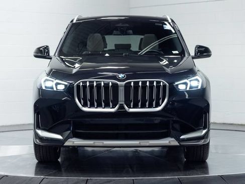 Used 2025 BMW X1 xDrive28i w/ Convenience Package AWD/4WD image 5