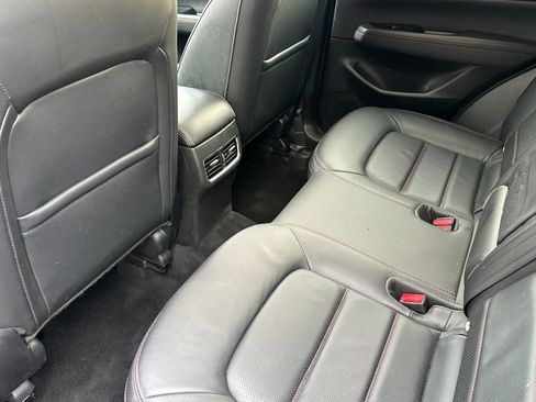 Used 2024 MAZDA CX-5 Carbon Edition image 4