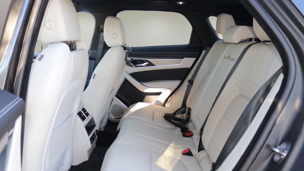 New 2026 Jaguar F-PACE R-Dynamic S AWD/4WD image 12