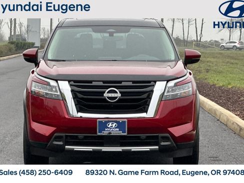 Used 2023 Nissan Pathfinder SL w/ SL Premium Package image 10