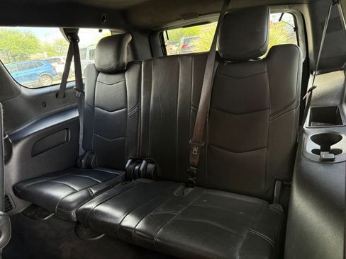 Used 2018 Cadillac Escalade ESV Platinum AWD/4WD image 48