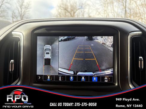 Used 2021 GMC Sierra 1500 AT4 w/ AT4 Premium Package image 18