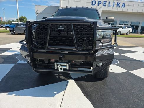 Used 2022 RAM 3500 Big Horn w/ Night Edition AWD/4WD image 6