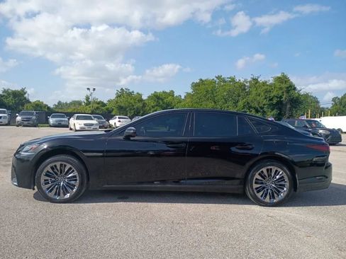 Used 2018 Lexus LS 500 AWD w/ Luxury Package image 2