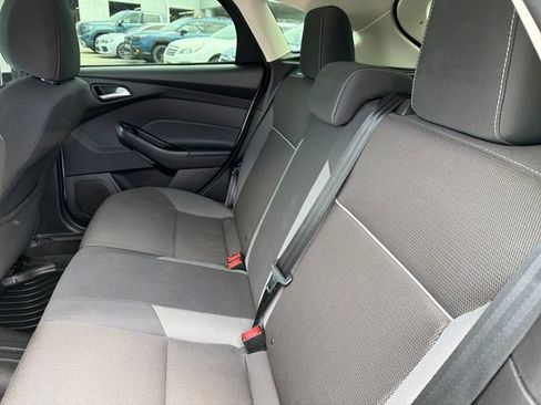Used 2013 Ford Focus SE FWD image 22