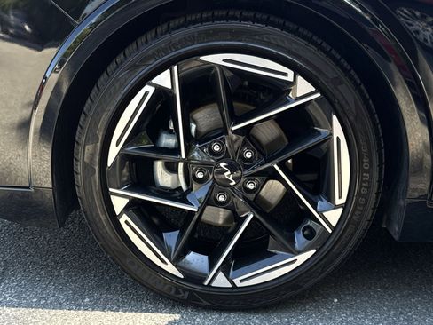 Used 2025 Kia K4 GT-Line w/ GT-Line Premium Package FWD image 12