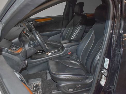 Used 2019 Lincoln MKC Select w/ Select Plus Package image 19