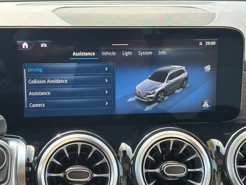 New 2026 Mercedes-Benz GLB 250 4MATIC image 30