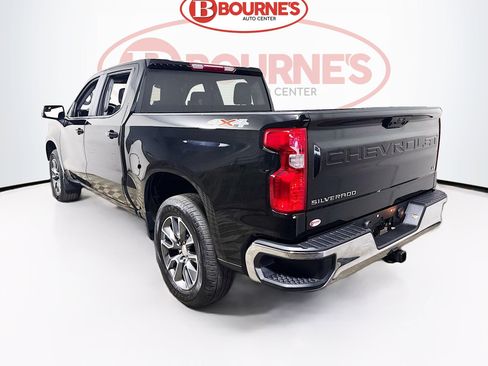 Used 2024 Chevrolet Silverado 1500 LT AWD/4WD image 8