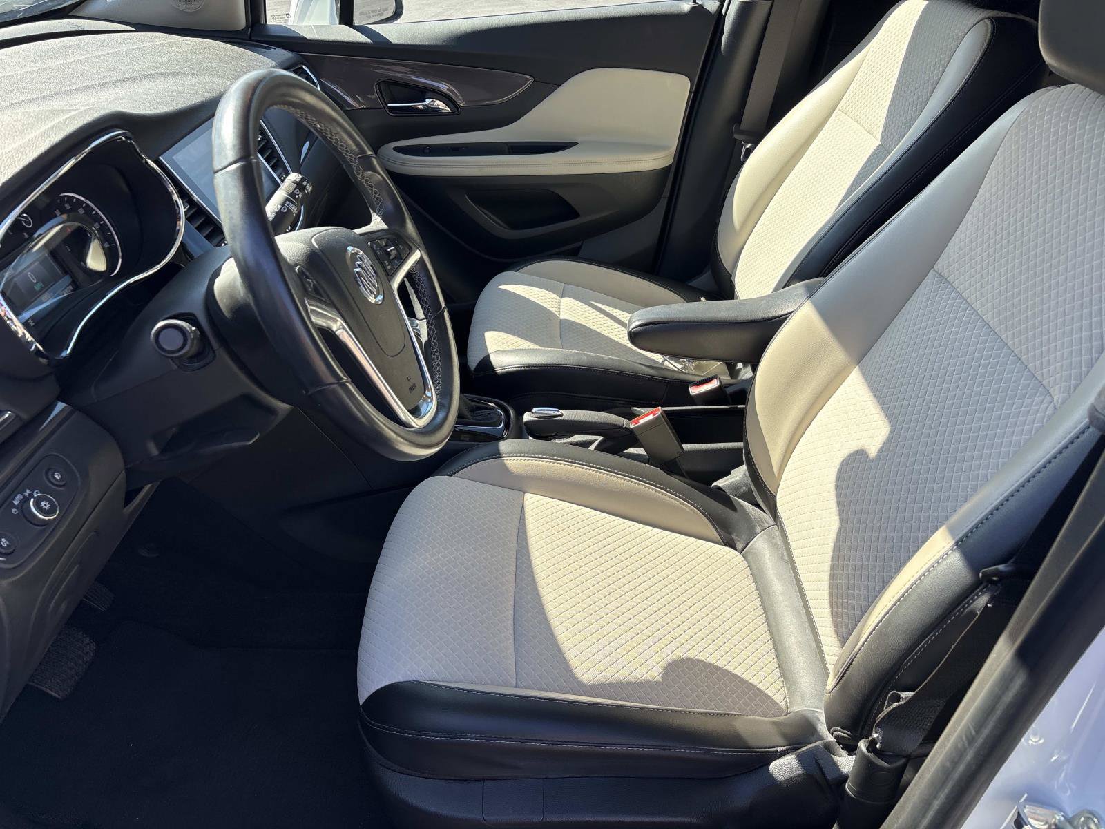 Used 2019 Buick Encore Sport Touring FWD image 14