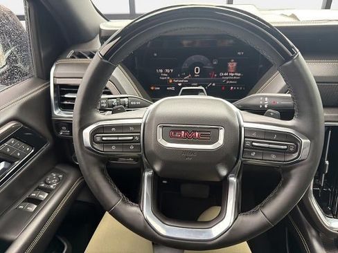 Used 2025 GMC Yukon Elevation w/ Elevation Premium Package AWD/4WD image 27