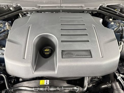 Used 2026 Land Rover Defender 110 X-Dynamic SE AWD/4WD image 26