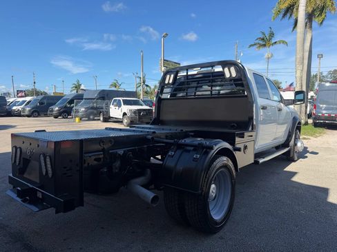 Used 2024 RAM 4500 4x4 Crew Cab Tradesman w/ Chrome Appearance Group image 5