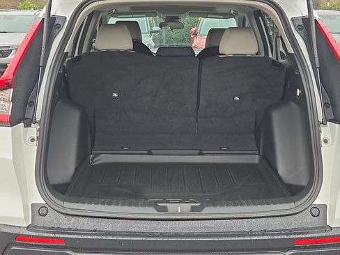 Used 2023 Honda CR-V EX image 11