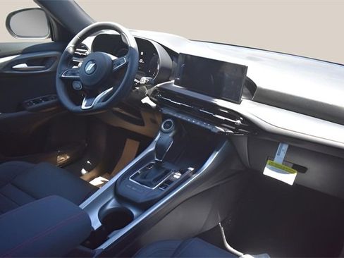 New 2025 Dodge Hornet GT w/ Cold Weather Group image 17