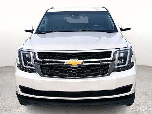 Used 2015 Chevrolet Suburban LT image 5