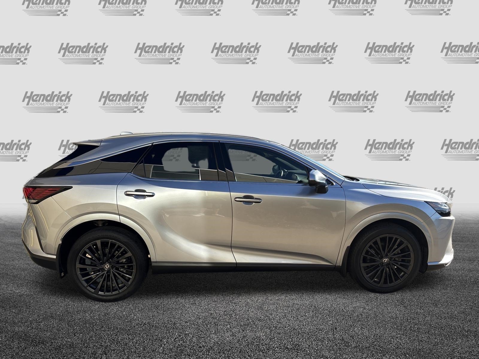 Used 2025 Lexus RX 350 Premium w/ Convenience Package AWD/4WD image 11