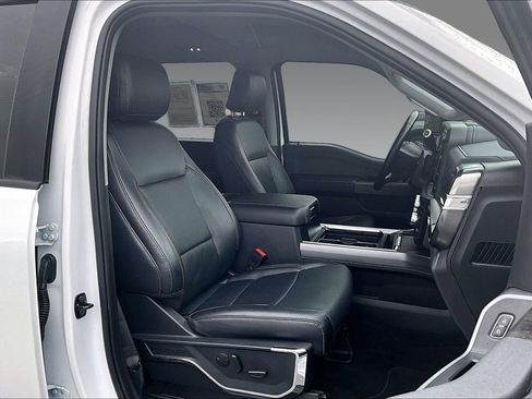 Used 2024 Ford F250 Lariat AWD/4WD image 4