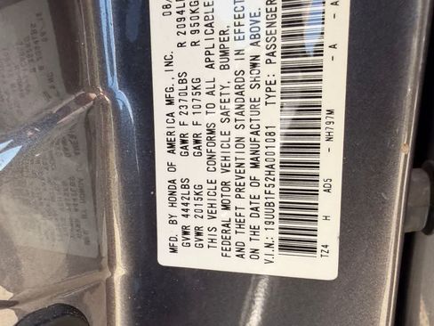 Used 2017 Acura TLX w/ Technology Package FWD image 21