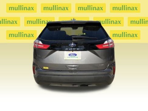 New 2024 Ford Edge SE image 14