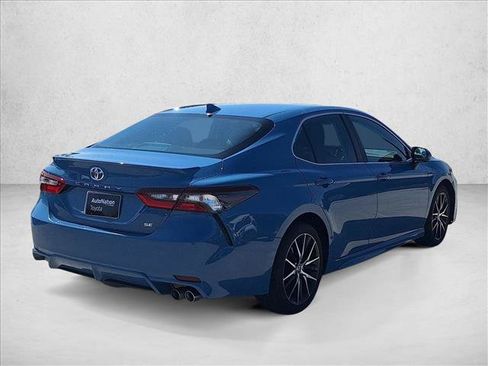 Certified 2023 Toyota Camry SE FWD image 4