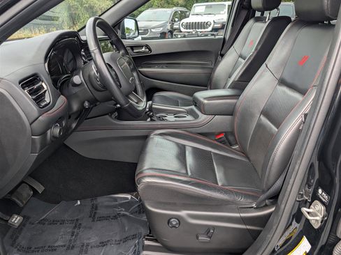Used 2024 Dodge Durango GT image 19