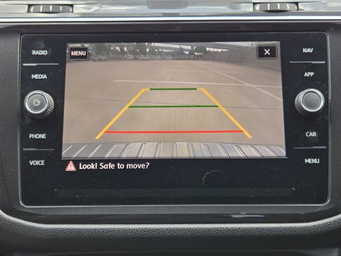 Used 2019 Volkswagen Tiguan SEL Premium R-Line FWD image 14