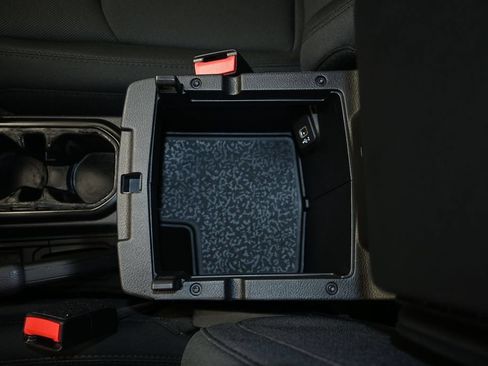 Used 2023 Jeep Wrangler Sport AWD/4WD image 20