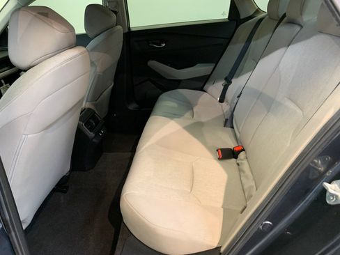 Used 2025 Honda Accord LX image 38