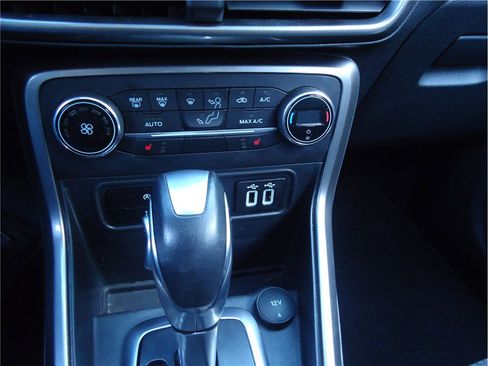 Used 2019 Ford EcoSport SE image 20