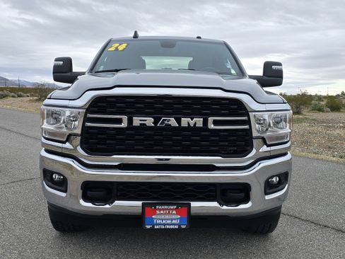 Used 2024 RAM 2500 Big Horn image 2