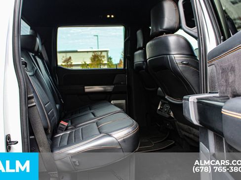Used 2024 Ford F450 Platinum w/ FX4 Off-Road Package image 16