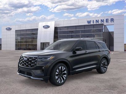 New 2026 Ford Explorer Platinum w/ LUX Leather Package
