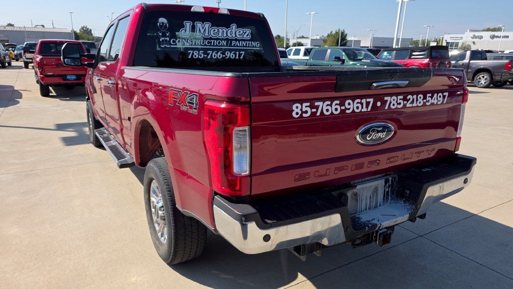 Used 2019 Ford F250 XLT w/ XLT Premium Package AWD/4WD image 3