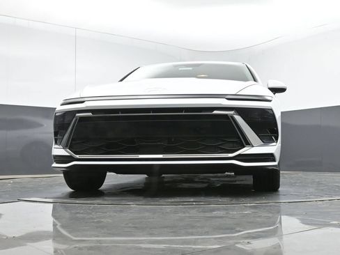 New 2026 Hyundai Sonata SEL FWD image 10