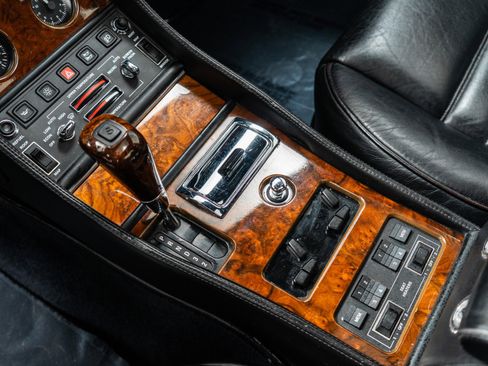 Used 1995 Bentley Continental R image 26