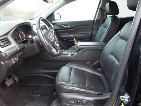 Used 2017 GMC Acadia SLT image 10