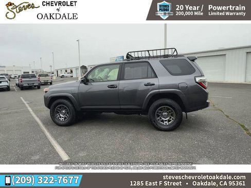 Used 2020 Toyota 4Runner Venture image 8