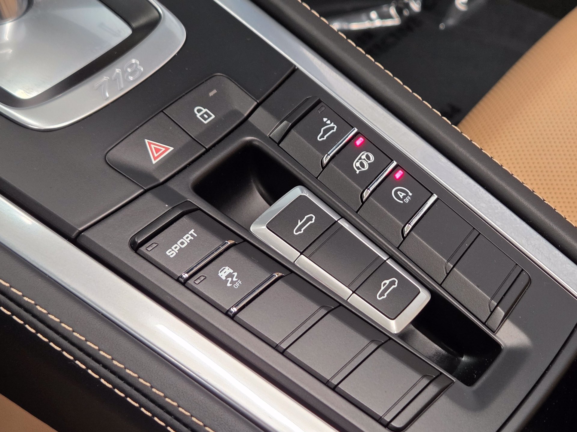 Certified 2023 Porsche 718 Boxster S RWD image 21