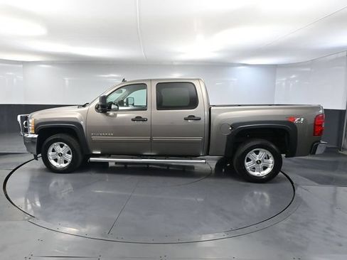 Used 2013 Chevrolet Silverado 1500 LT w/ All-Star Edition AWD/4WD image 9