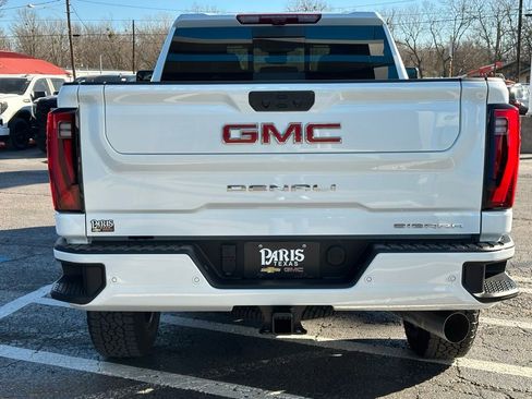 New 2026 GMC Sierra 2500 Denali w/ Denali Reserve Package image 5